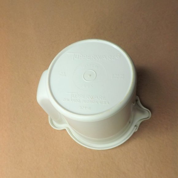 💥Sale💥Tupperware Creamer Dispenser - Picture 6 of 7